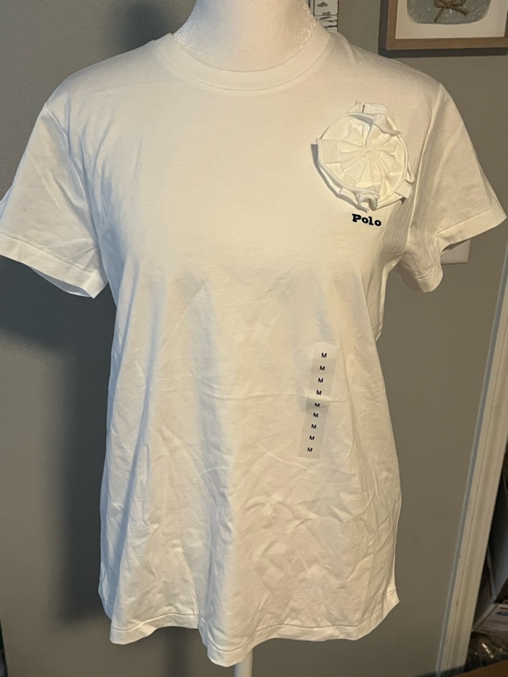 Ralph Lauren Polo Women’s White Short Sleeve Tee Rosette Accent NWT size Medium